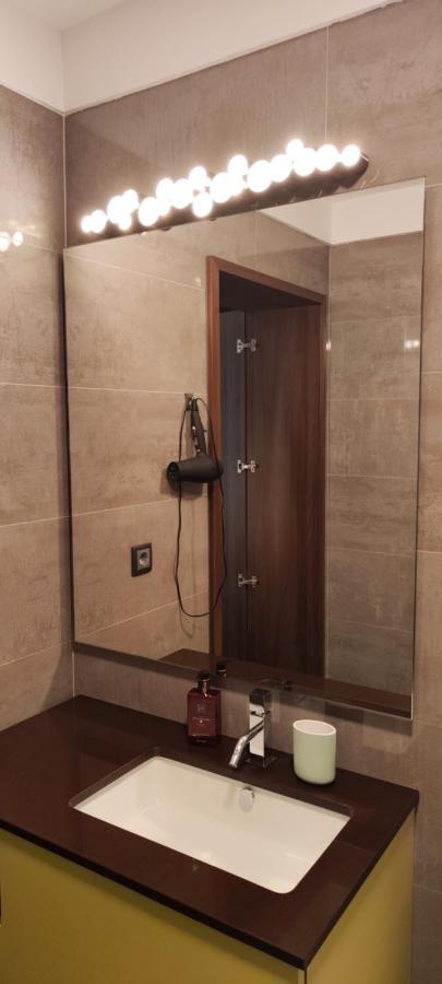 Suite Camoes Porto Exterior photo